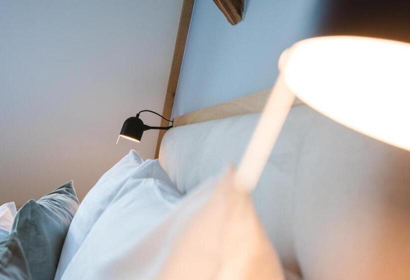 带大床的标准间, Isabella Boutique