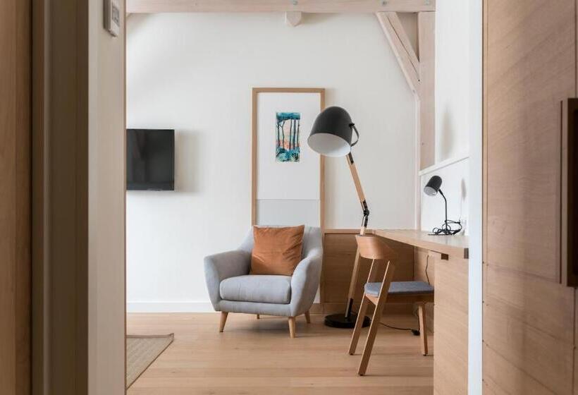 舒适型房间, Isabella Boutique