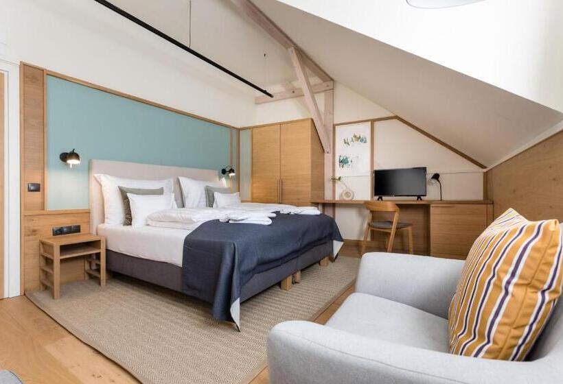 舒适型房间, Isabella Boutique