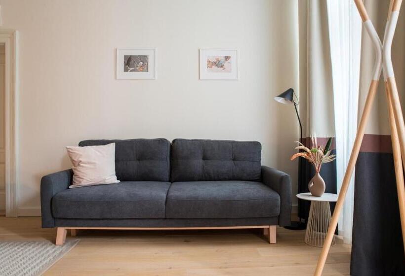 高级客房, Isabella Boutique