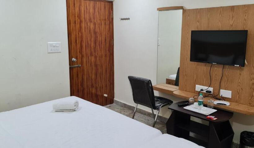 Номер Deluxe, Vijay Shree Inn