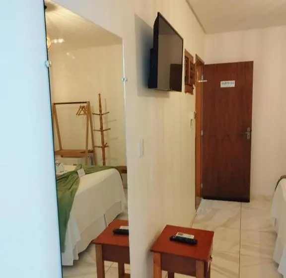 Classic Neljän Hengen Huone, Japaratinga Suites