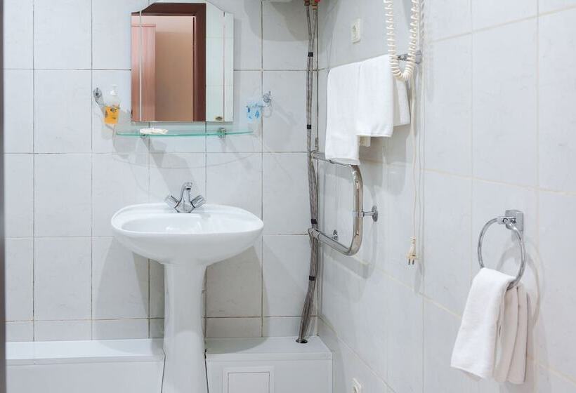 اتاق استاندارد, City Hotel