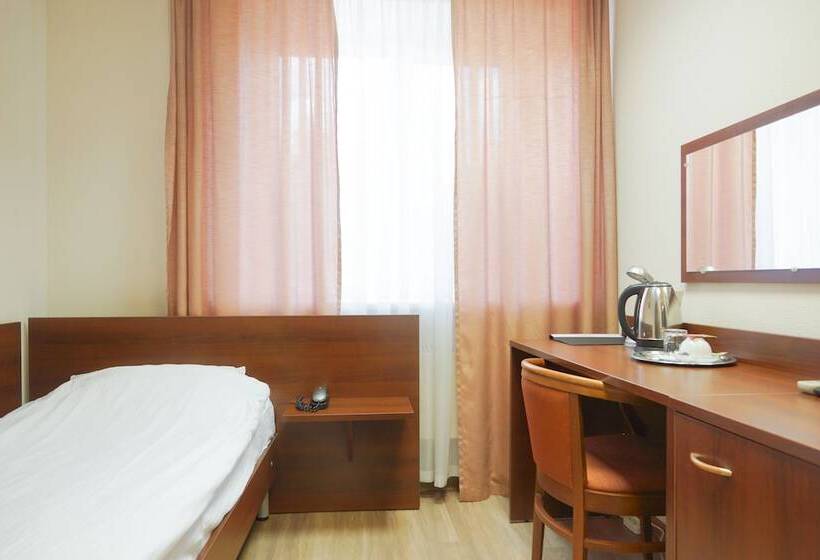 اتاق استاندارد یک نفره, City Hotel