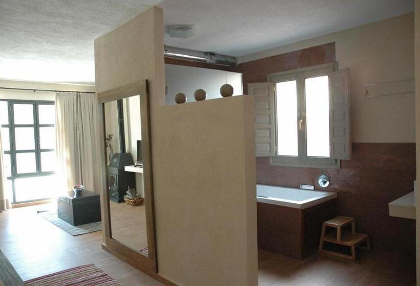 小型套房, Mas El Cuquello