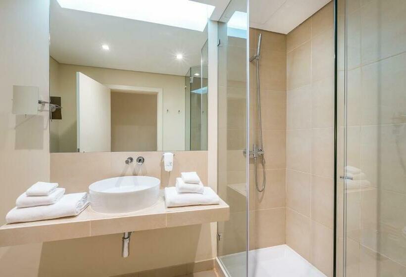 디럭스 스위트, Marriott Residences Salgados Resort, Algarve