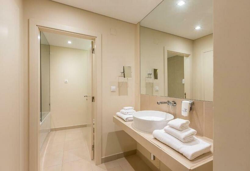 디럭스 스위트, Marriott Residences Salgados Resort, Algarve