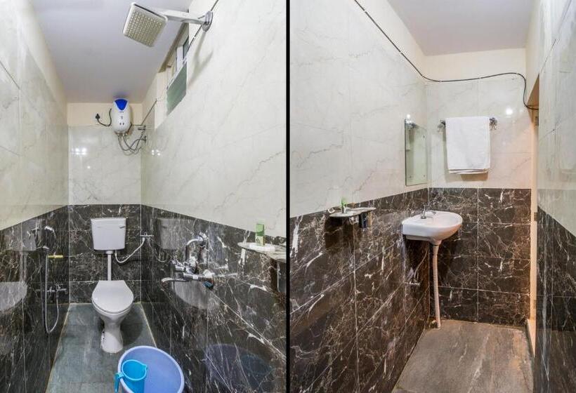 חדר סטנדרט, At Home Prakruthi Resorts