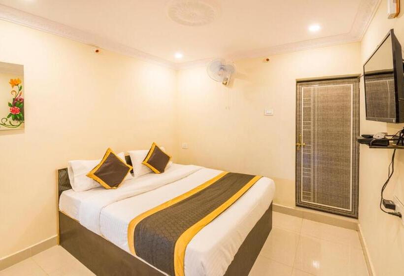 חדר סטנדרט, At Home Prakruthi Resorts