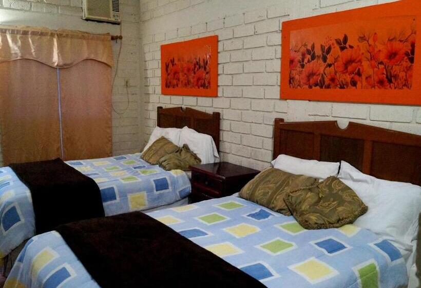 غرفه قياسيه سريرين مزدوجين, Estancia Las Flores