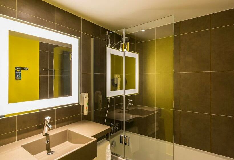 家庭间, Ibis Styles Lyon Bron Eurexpo