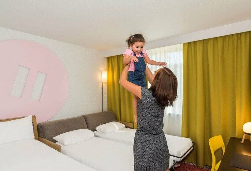 ファミリールーム, Ibis Styles Lyon Bron Eurexpo