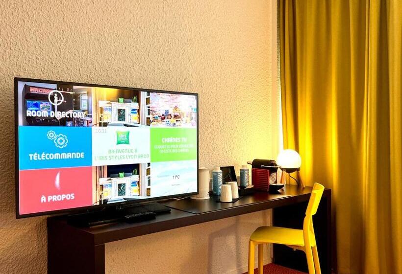 コンフォートルーム, Ibis Styles Lyon Bron Eurexpo