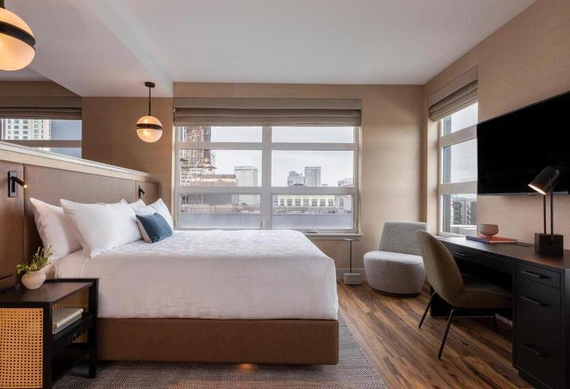 سوئیت برای معلولان, Kissel Uptown Oakland, In The Unbound Collection By Hyatt