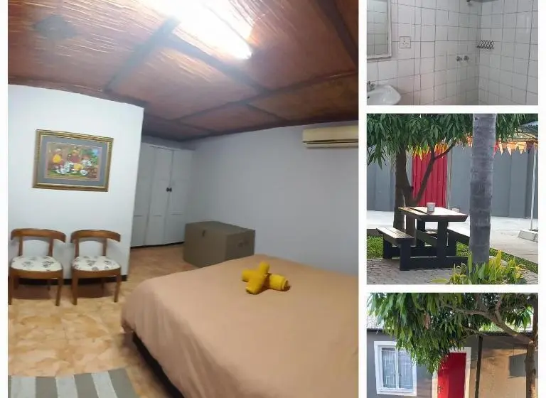 اتاق لوکس, Urban Farm Haus Guesthouse