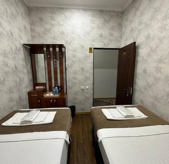 اتاق استاندارد با سرویس بهداشتی مشترک, Al Arda Avenue