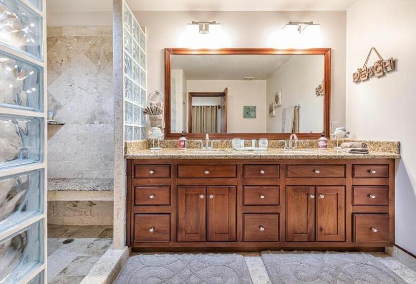 豪华三人间, Hol Chan Reef Resort & Villas