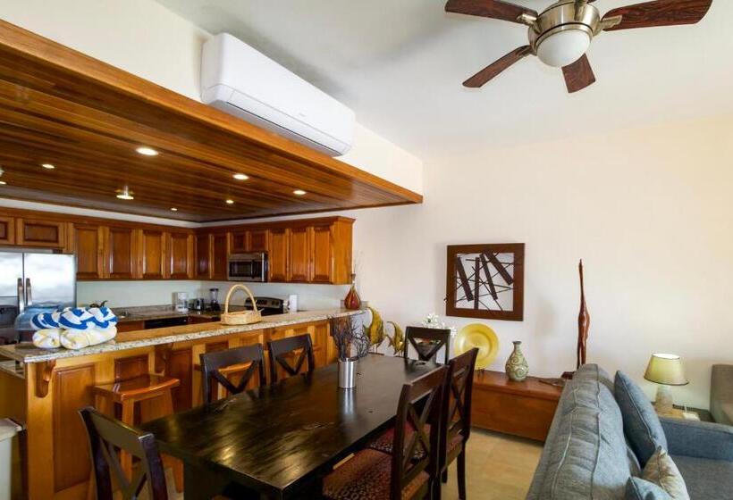 带大床的套房, Hol Chan Reef Resort & Villas