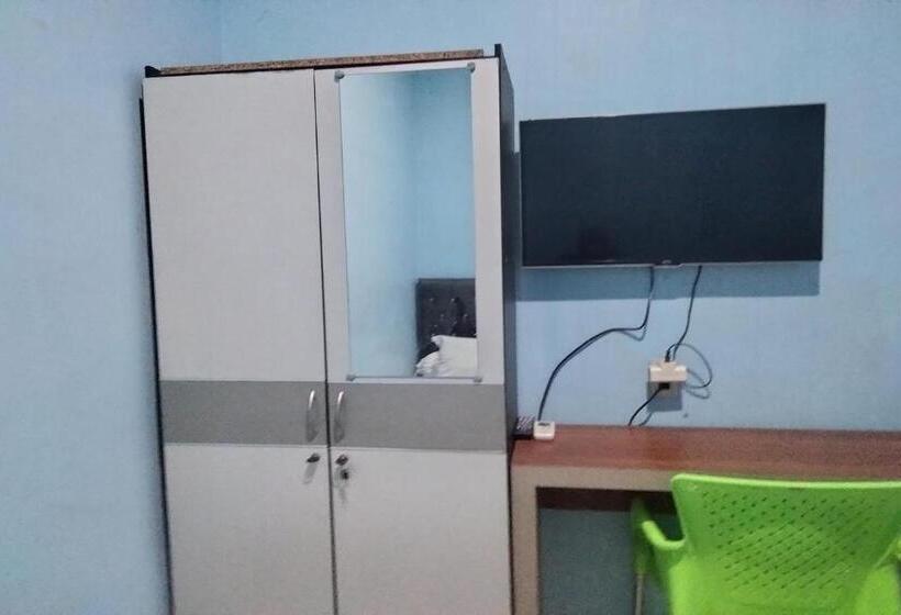 غرفة قياسية, Home Stay Kembar Syariah Redpartner