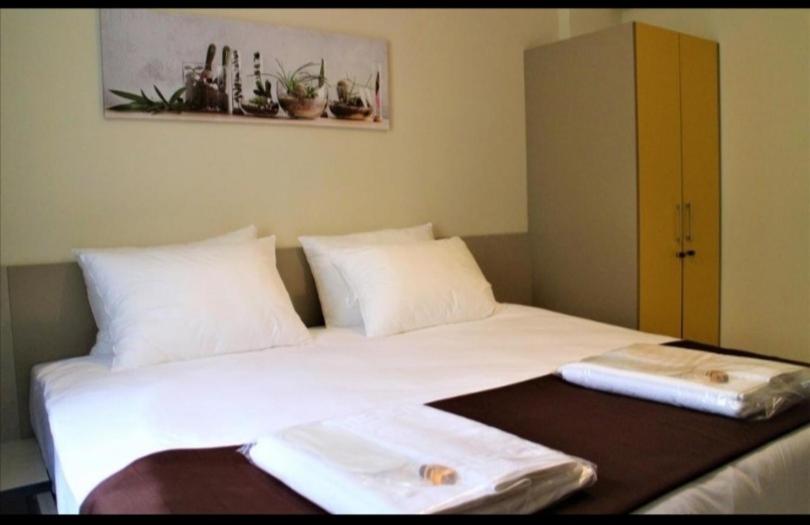 غرفة قياسية, Moda