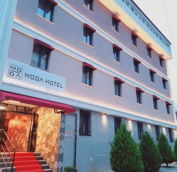 غرفة عائلية, Moda