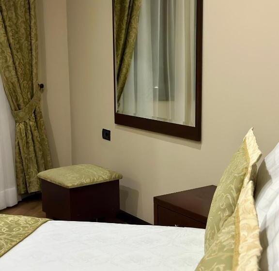 חדר סטנדרט נוף לאגם, Rritja E Koranit