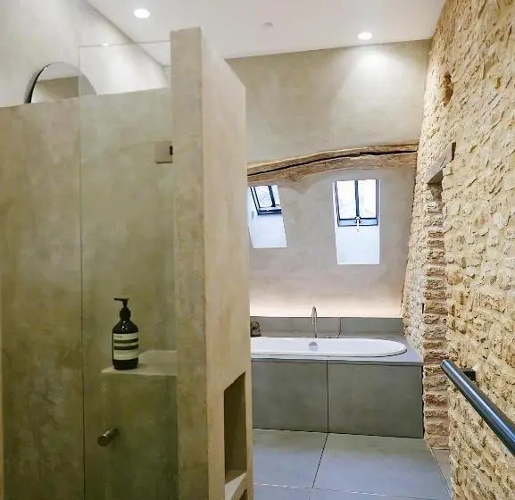 デラックスルーム, La Maison De Pommard