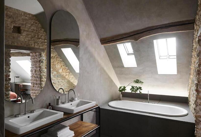 Номер Deluxe, La Maison De Pommard