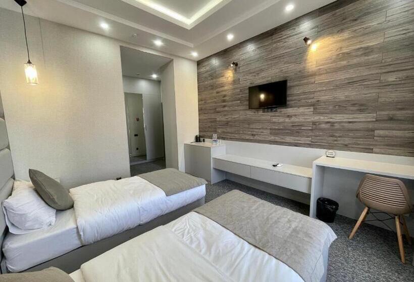 Номер Стандарт Вид на Город, Terrasse Hotel & Bar