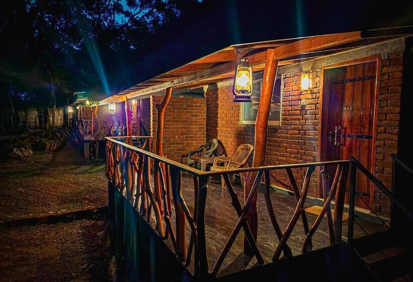 غرفة عائلية, Birds Paradise Inn