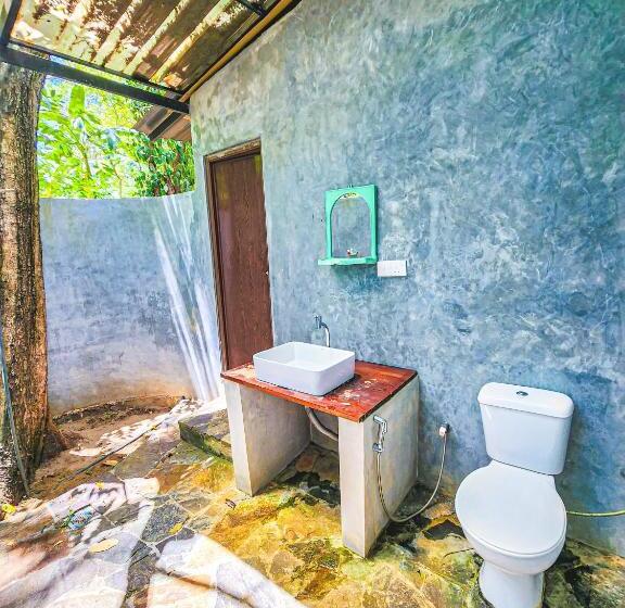 غرفة ديلوكس, Birds Paradise Inn