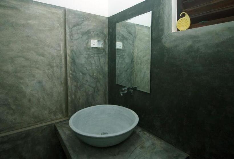 エコノミールーム, Backpack Beach Hostel & Reggae Bar