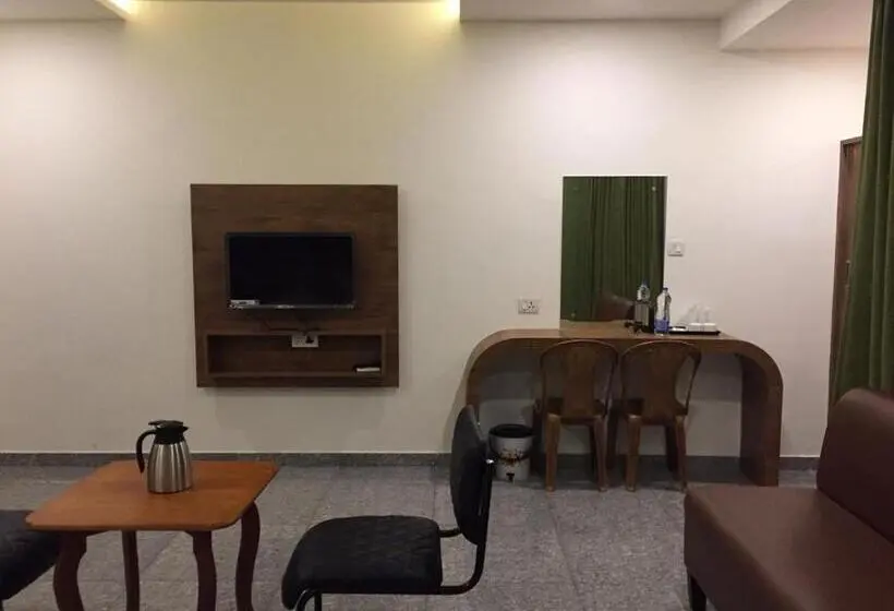 バルコニー付きスタンダードルーム, Hillfort Inn