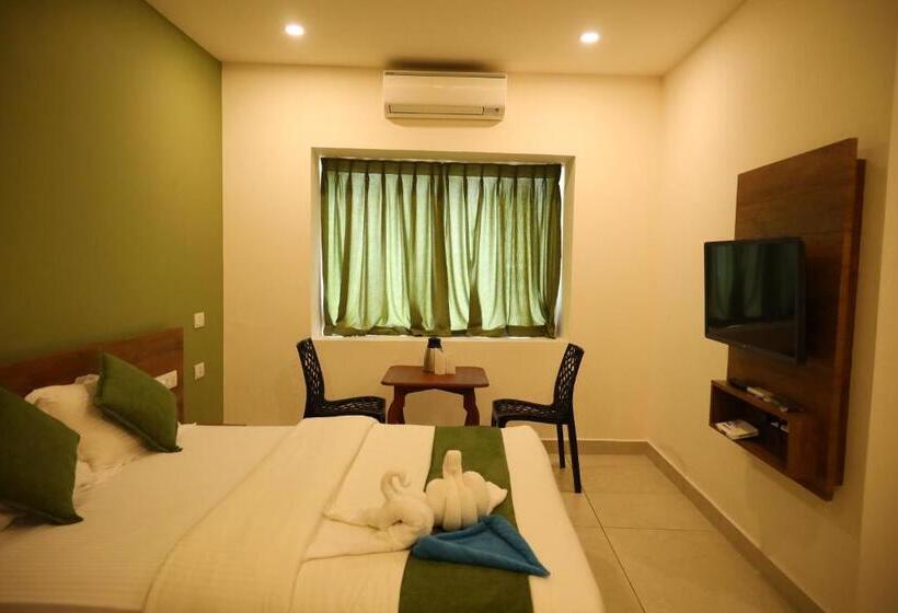 디럭스 룸, Hillfort Inn