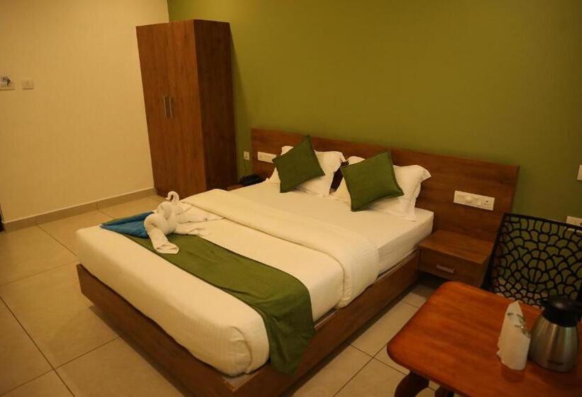 디럭스 룸, Hillfort Inn