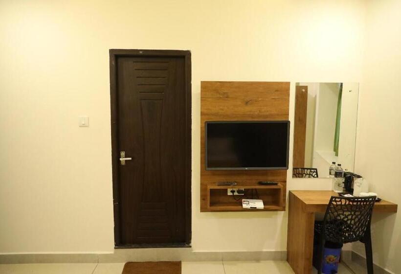 디럭스 룸, Hillfort Inn