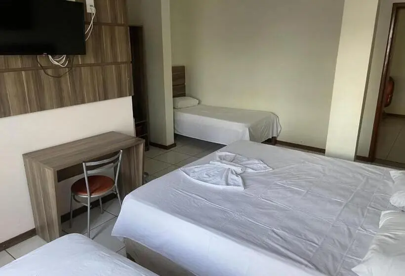 スタンダード４人部屋, Roma Palace