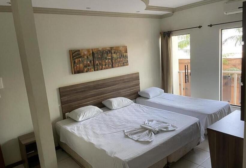 Четырехместный Номер Стандарт, Roma Palace