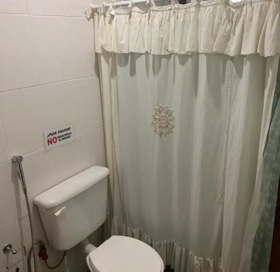 スタンダードルーム, Hostal Isabella