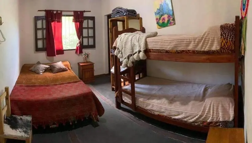 スタンダード4人部屋, Hostal Isabella