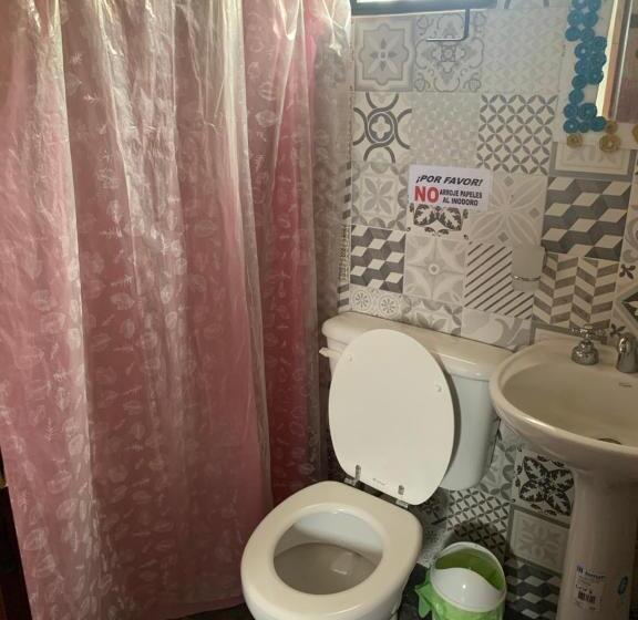 اتاق خانوادگی, Hostal Isabella