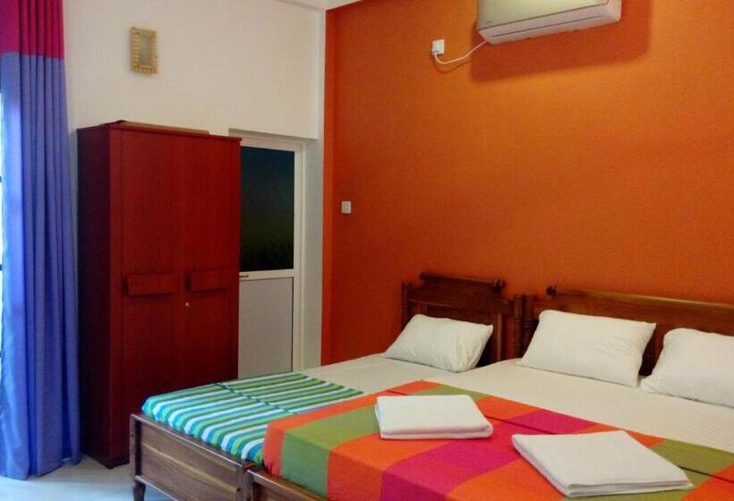 Номер Стандарт Трехместный, Summerland Residence