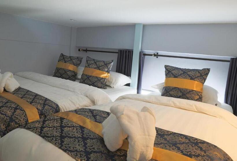 Family Suite, Top Garden