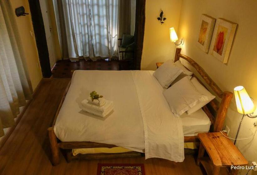 스위트 킹사이즈 침대, Pousada Villa Luna