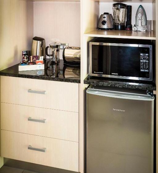 Standard Studio King Bed, Club Wyndham Wanaka, Trademark Collection By Wyndham