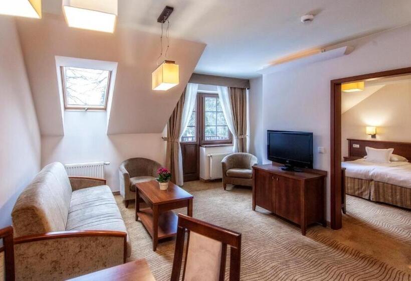 آپارتمان لوکس 1 خوابه, Murowanica