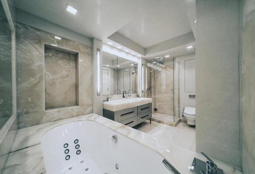 سوییت, Murowanica