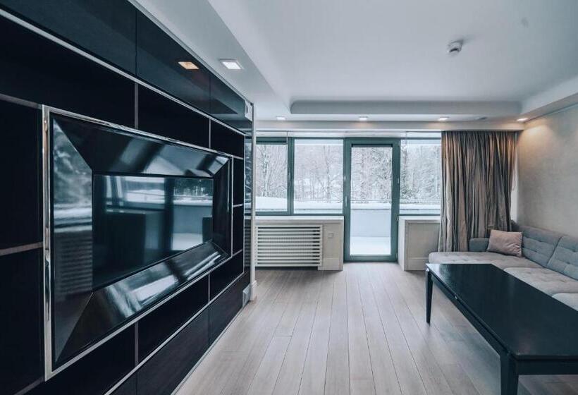 سوییت, Murowanica