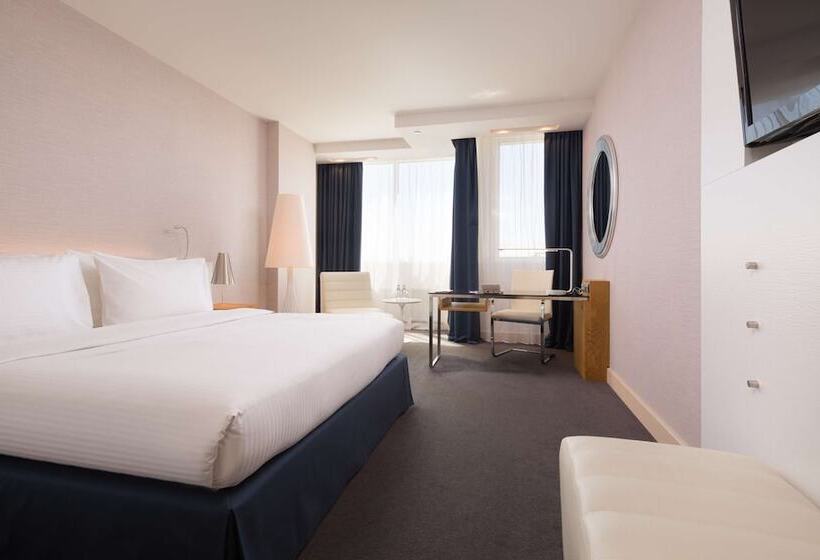 Номер Премиум, Radisson Blu Belorusskaya