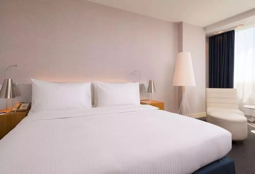 スーペリアールーム, Radisson Blu Belorusskaya